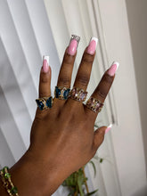 Load image into Gallery viewer, Gemstone Butterfly Rings✨
