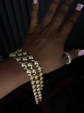 Load image into Gallery viewer, Elegant Trendy Bracelets
