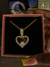 Load image into Gallery viewer, Mini Heart Picture Necklace
