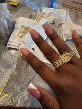 Load image into Gallery viewer, Double Finger HK Ring
