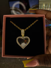 Load image into Gallery viewer, Mini Heart Picture Necklace

