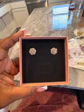 Charger l'image dans la galerie, Pink Flower Earrings
