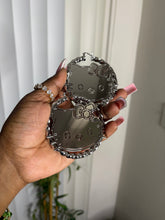 Cargar imagen en el visor de la galería, HK Hoop Earrings ✨

