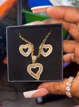 Load image into Gallery viewer, Blinged Heart Set
