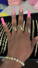 Load image into Gallery viewer, Emerald Green Bow Ring
