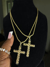 Load image into Gallery viewer, Cross Necklace
