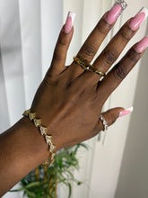 Load image into Gallery viewer, Elegant Trendy Bracelets
