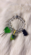 Lade das Bild in den Galerie-Viewer, Kids Starbucks Charm Bracelet
